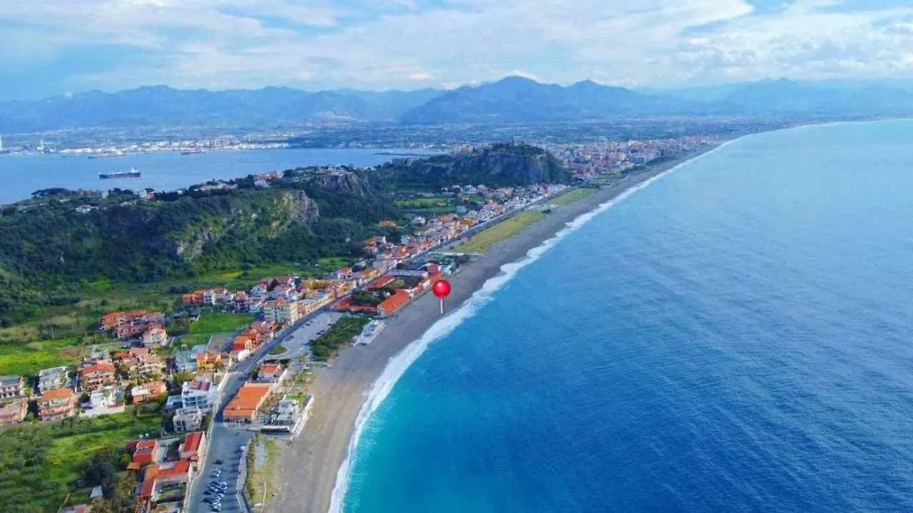 Cottage84 Milazzo 0*,  Italy